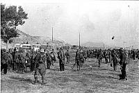 1937 tropas acampadas en las afueras de Quinto