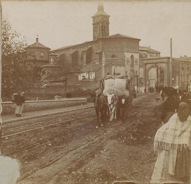 1900 zaragoza plaza y puerta de san miguel
