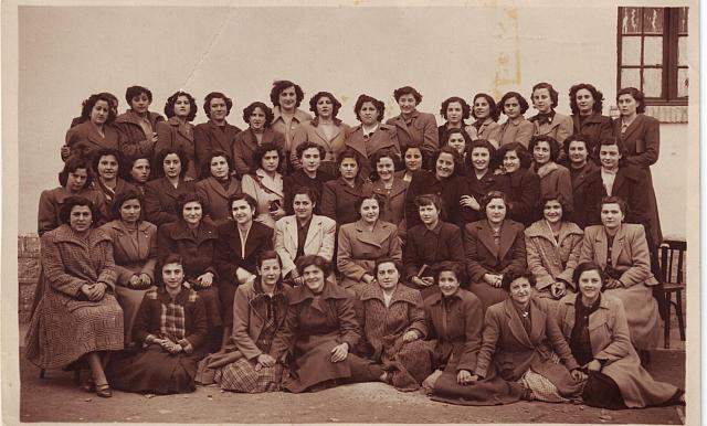 1950s grupo de mujeres