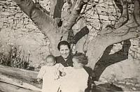 1945 Carlos tia Maria e Isabel