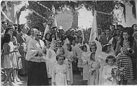 1948 procesion del corpus la tia maria con sus ni as de la catequesis